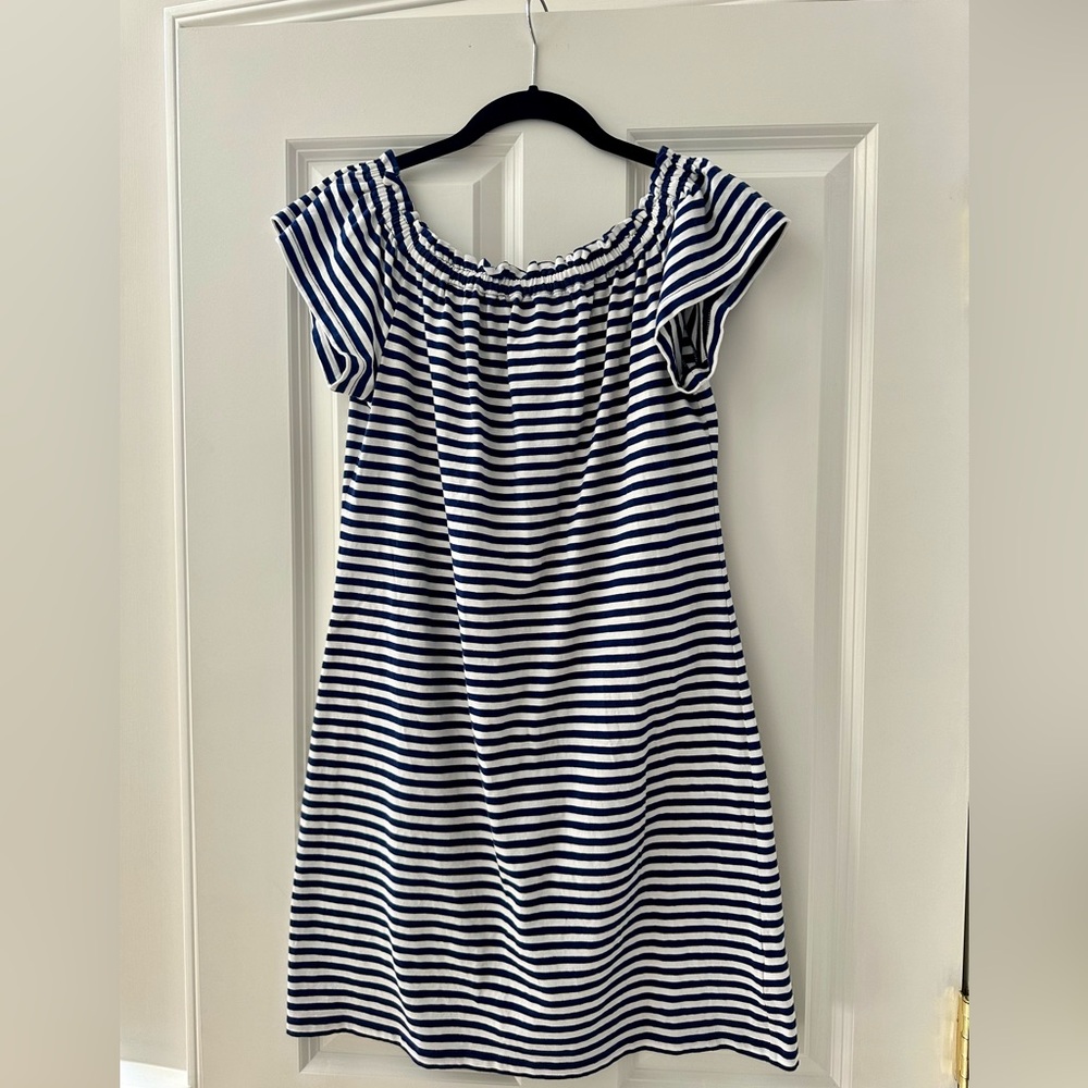 Vineyard Vines dress